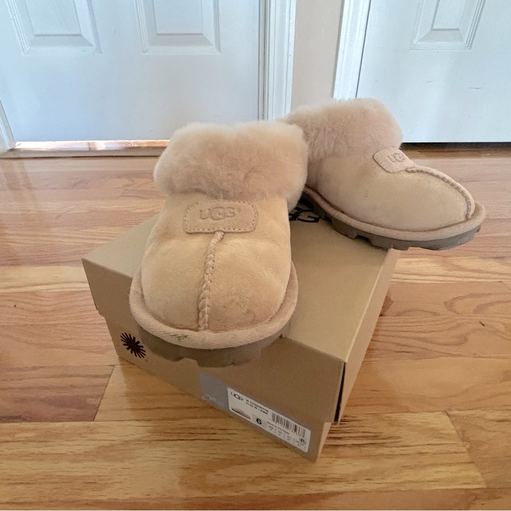 UGG Coquette Slipper in color Amberlight